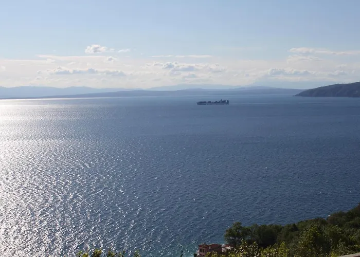 Apartment Moscenice 7689b Moscenicka Draga