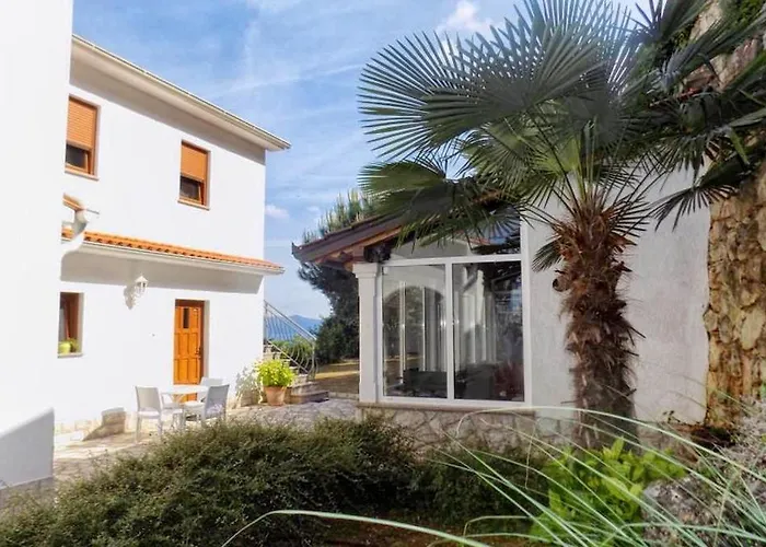 Moscenice 7689b Apartment *